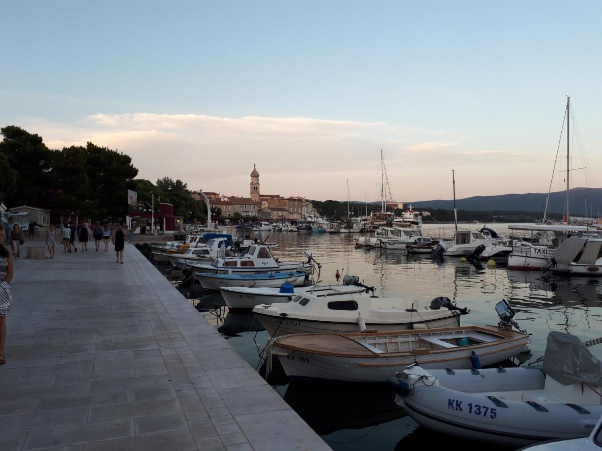Apartment Ribica Krk Island Екстер'єр фото